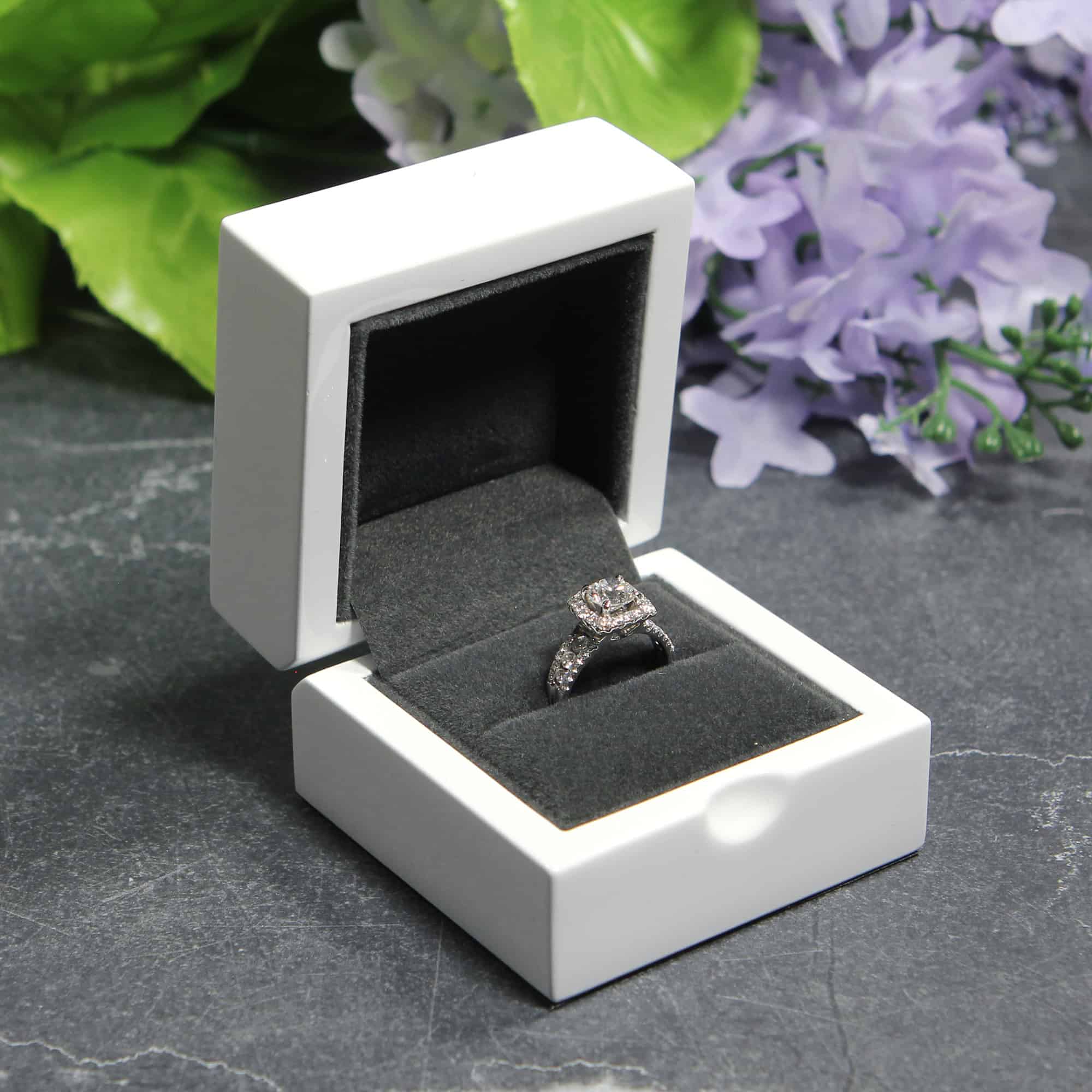Pure White Ring Box for Wedding Ceremony 3 rings, White Golden velvet  Wedding Ring Box for ceremony, Glamour Wedding Ring Boxes his hers, Luxury  Velvet Ring box double Custom Colors